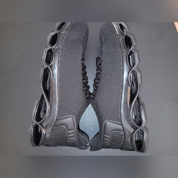 Black Athletic Men's Shoes Size 4 Unisex Womens 5.5 New - Picture 6 of 8